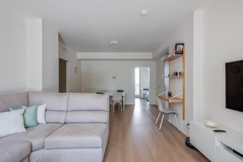 Easylife - Modern And Spacious Apt In Fiera City Life Milano Esterno foto