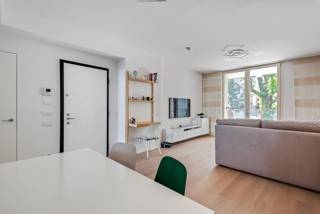 Easylife - Modern And Spacious Apt In Fiera City Life Milano Esterno foto