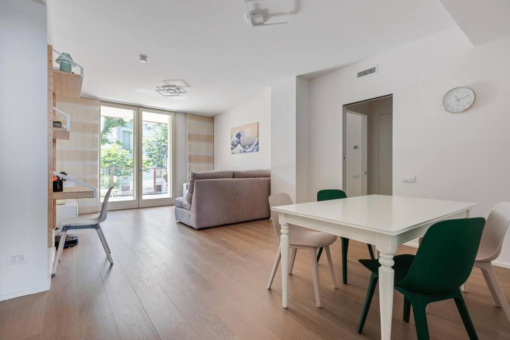 Easylife - Modern And Spacious Apt In Fiera City Life Milano Esterno foto